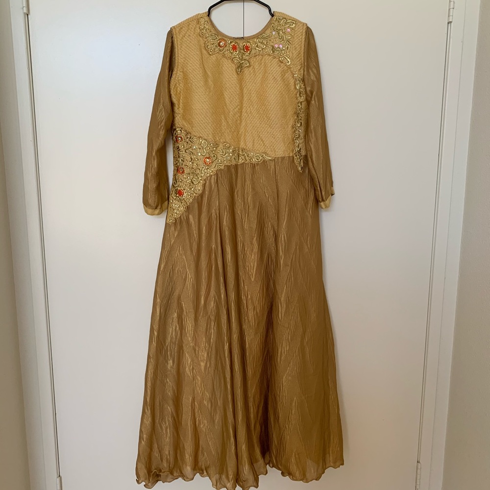 Long Gown / Maxi Party Dress